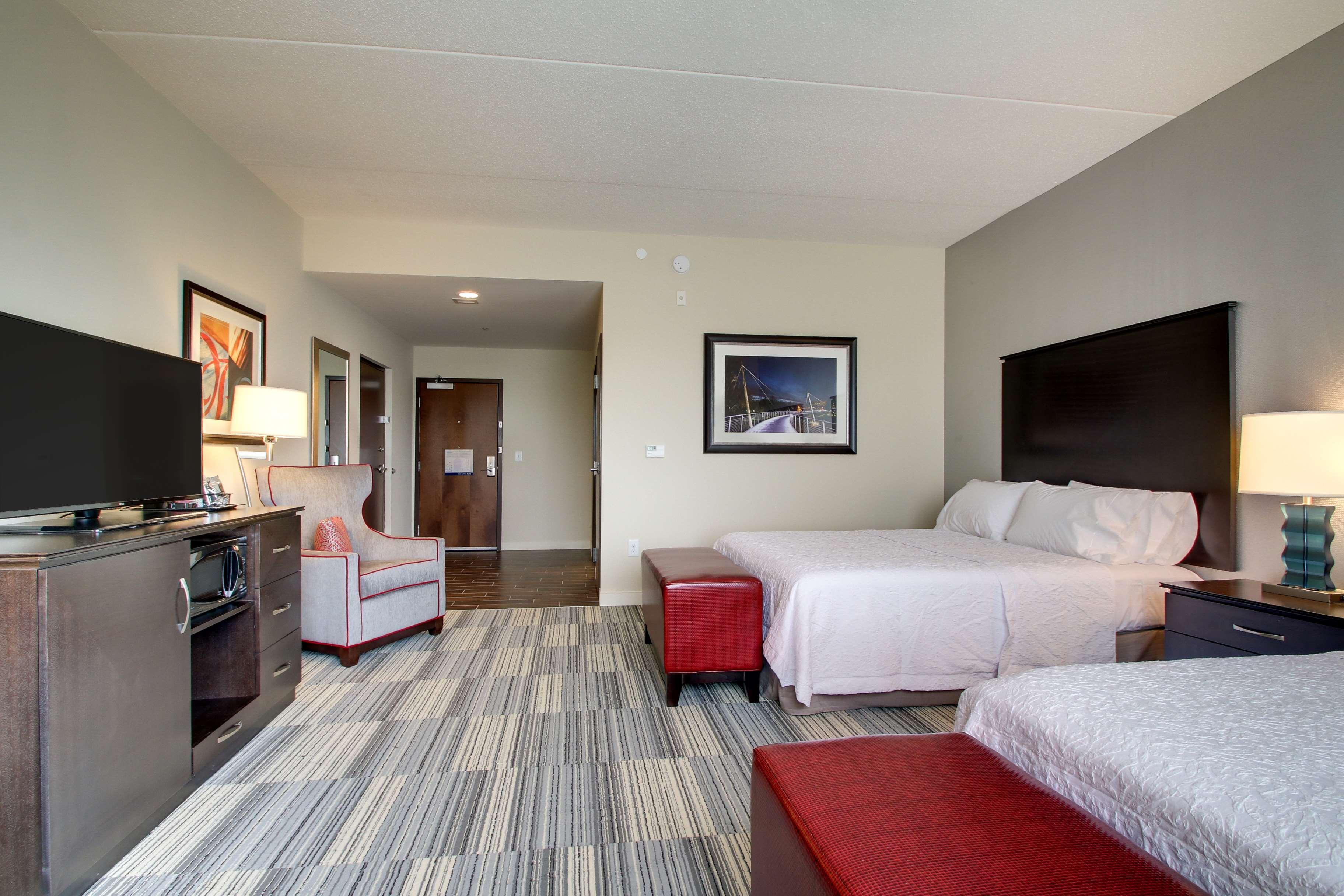 Hampton Inn & Suites Greenville Airport Exteriör bild