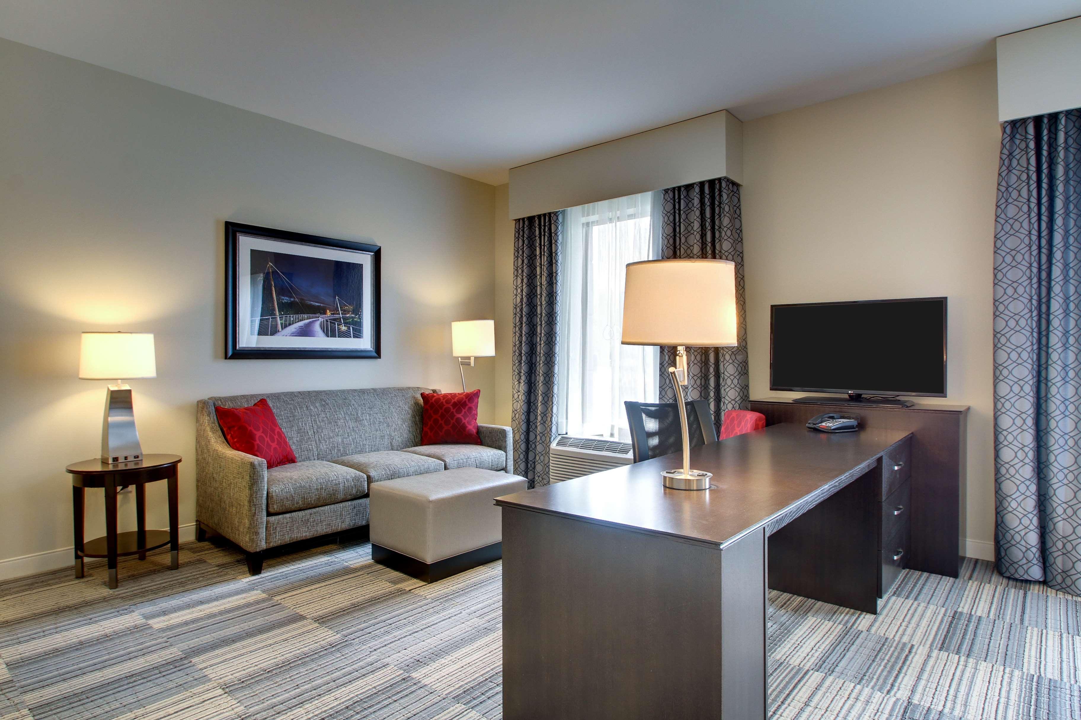 Hampton Inn & Suites Greenville Airport Exteriör bild