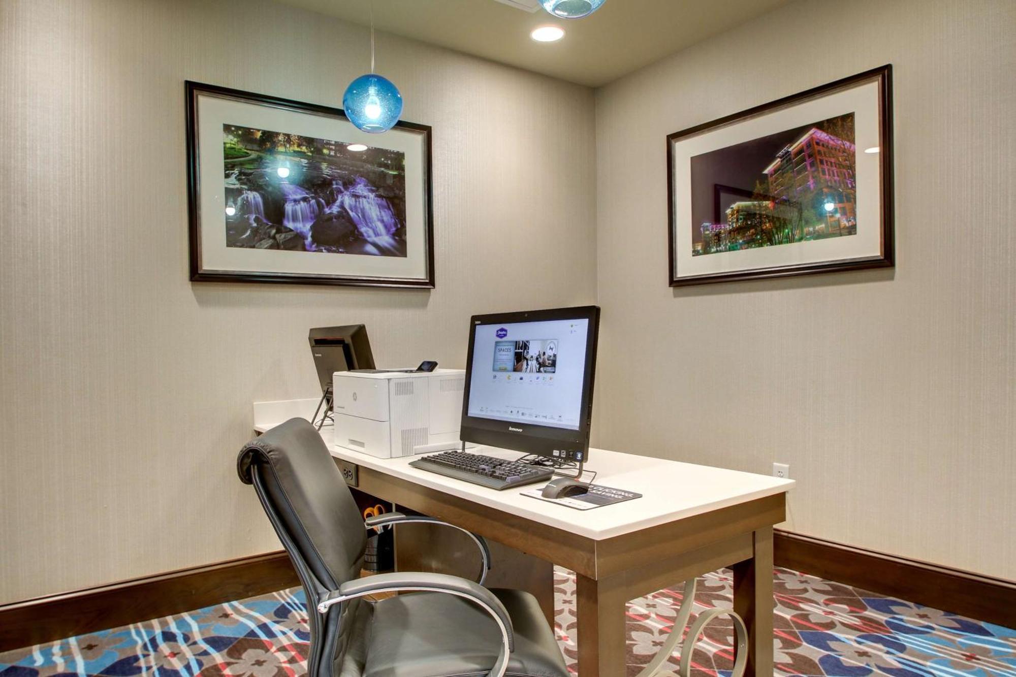 Hampton Inn & Suites Greenville Airport Exteriör bild