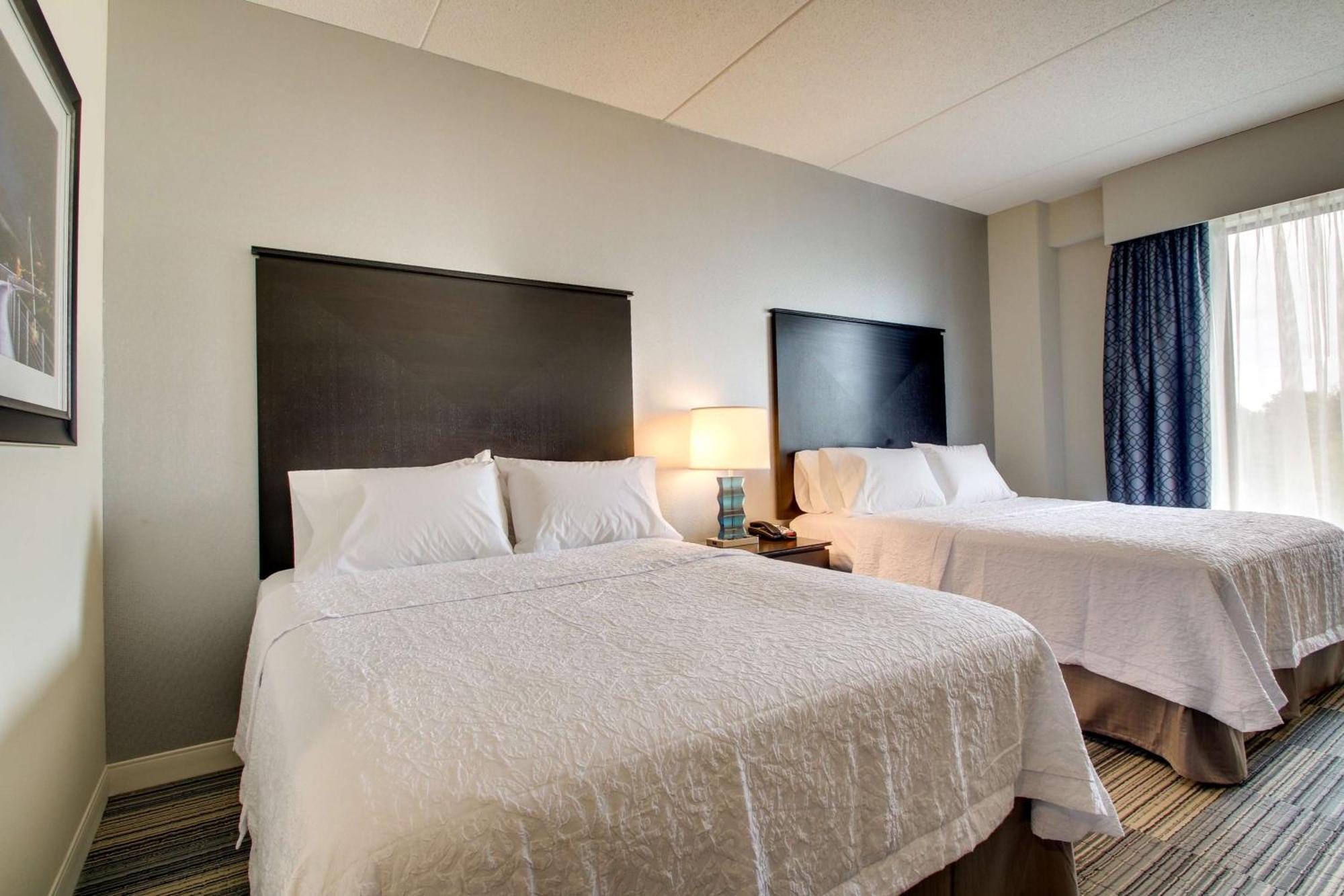 Hampton Inn & Suites Greenville Airport Exteriör bild