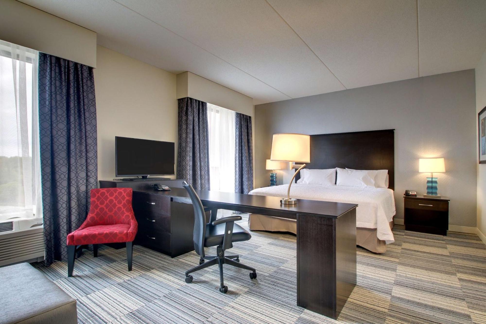 Hampton Inn & Suites Greenville Airport Exteriör bild